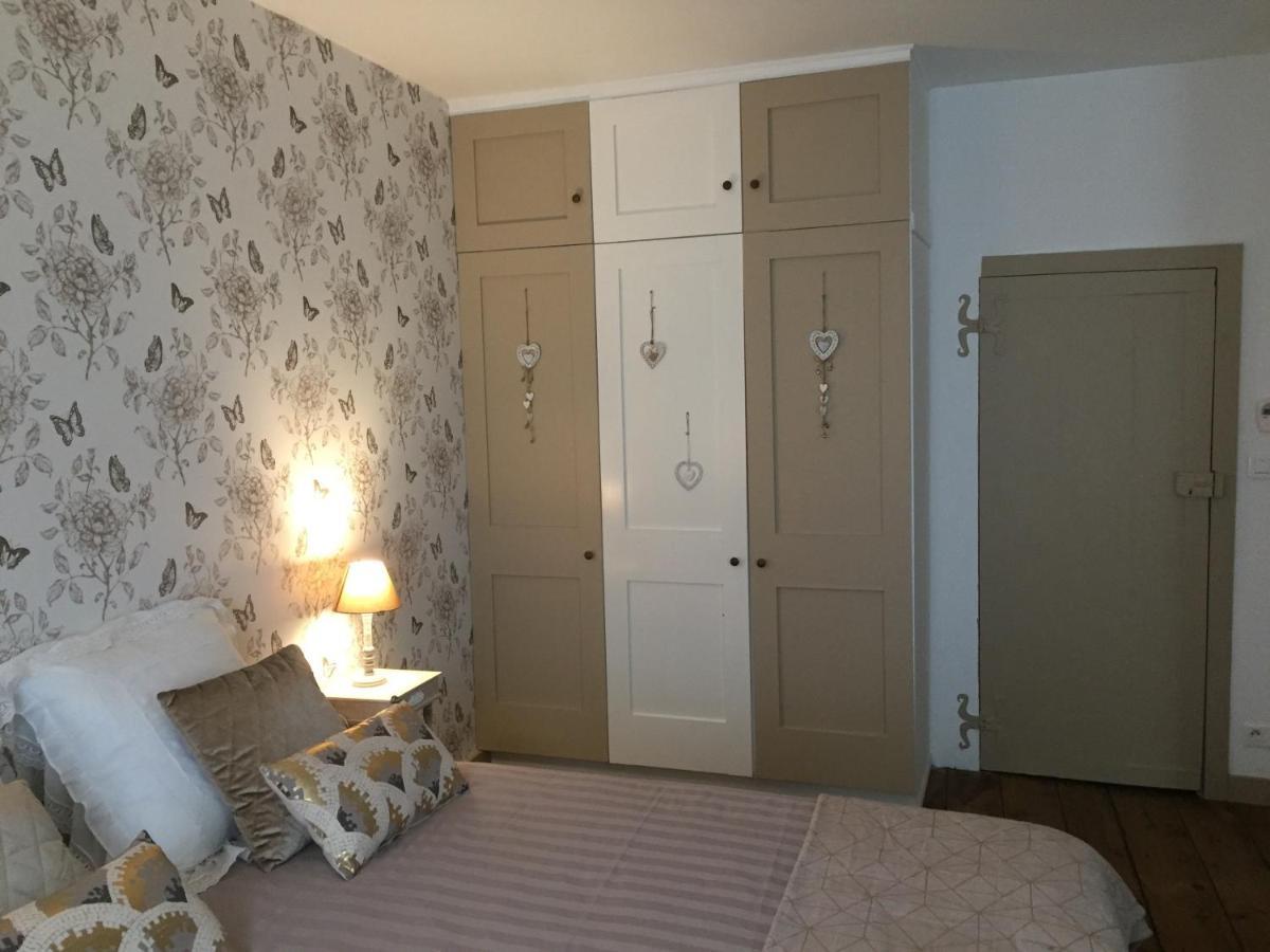 De charme et d'eau Bed and Breakfast Saint-Savinien Buitenkant foto