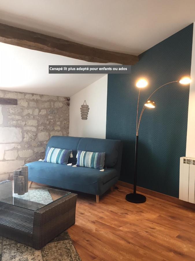 De charme et d'eau Bed and Breakfast Saint-Savinien Buitenkant foto